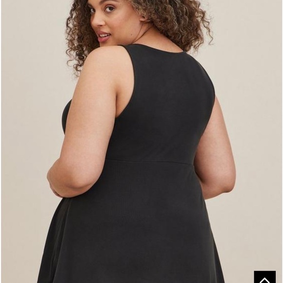 Torrid Surplice Tank - Cupro Black SZ 2X NWT - Picture 5 of 9